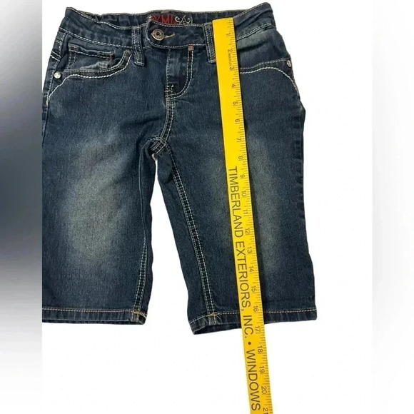 YMI Girls Blue Denim Shorts Sz 10 Bermuda Length Embroidered Button Flap Pockets - Picture 11 of 11